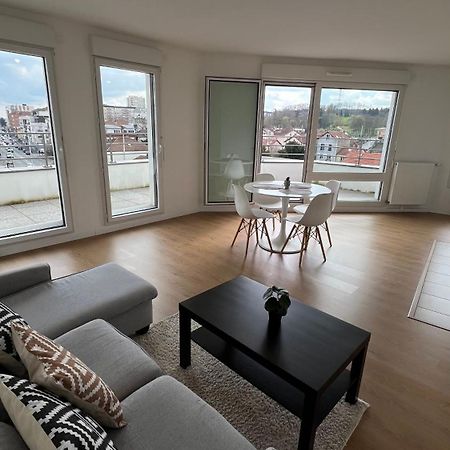 Charme Citadin Apartman Villemomble Kültér fotó