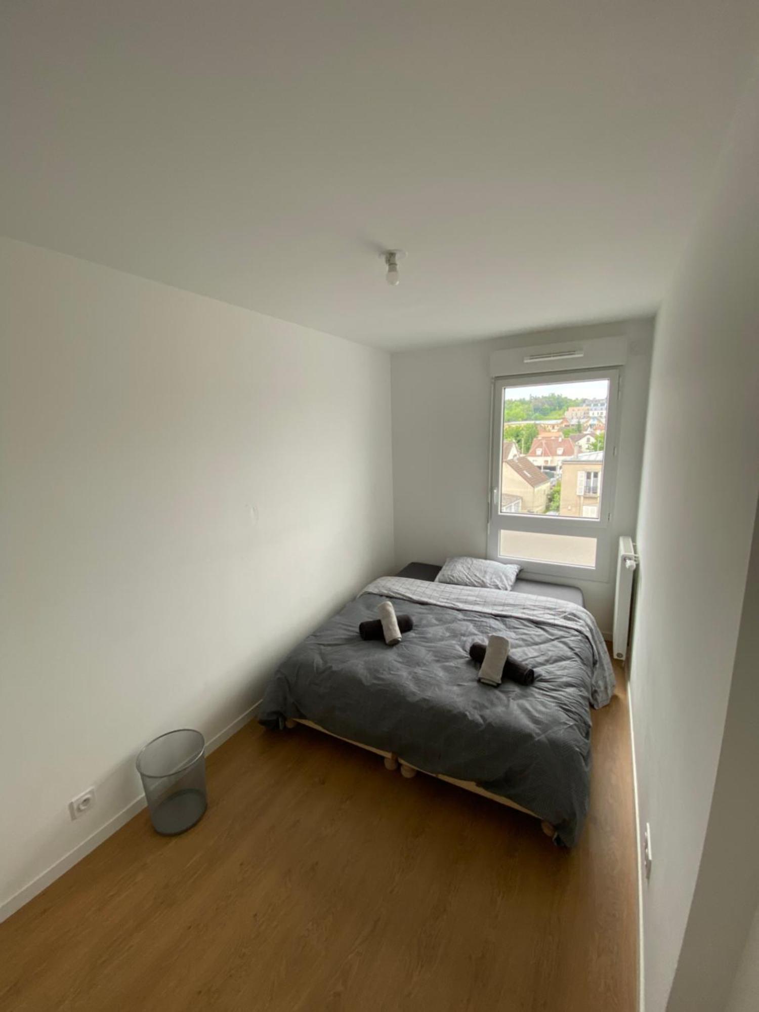 Charme Citadin Apartman Villemomble Kültér fotó