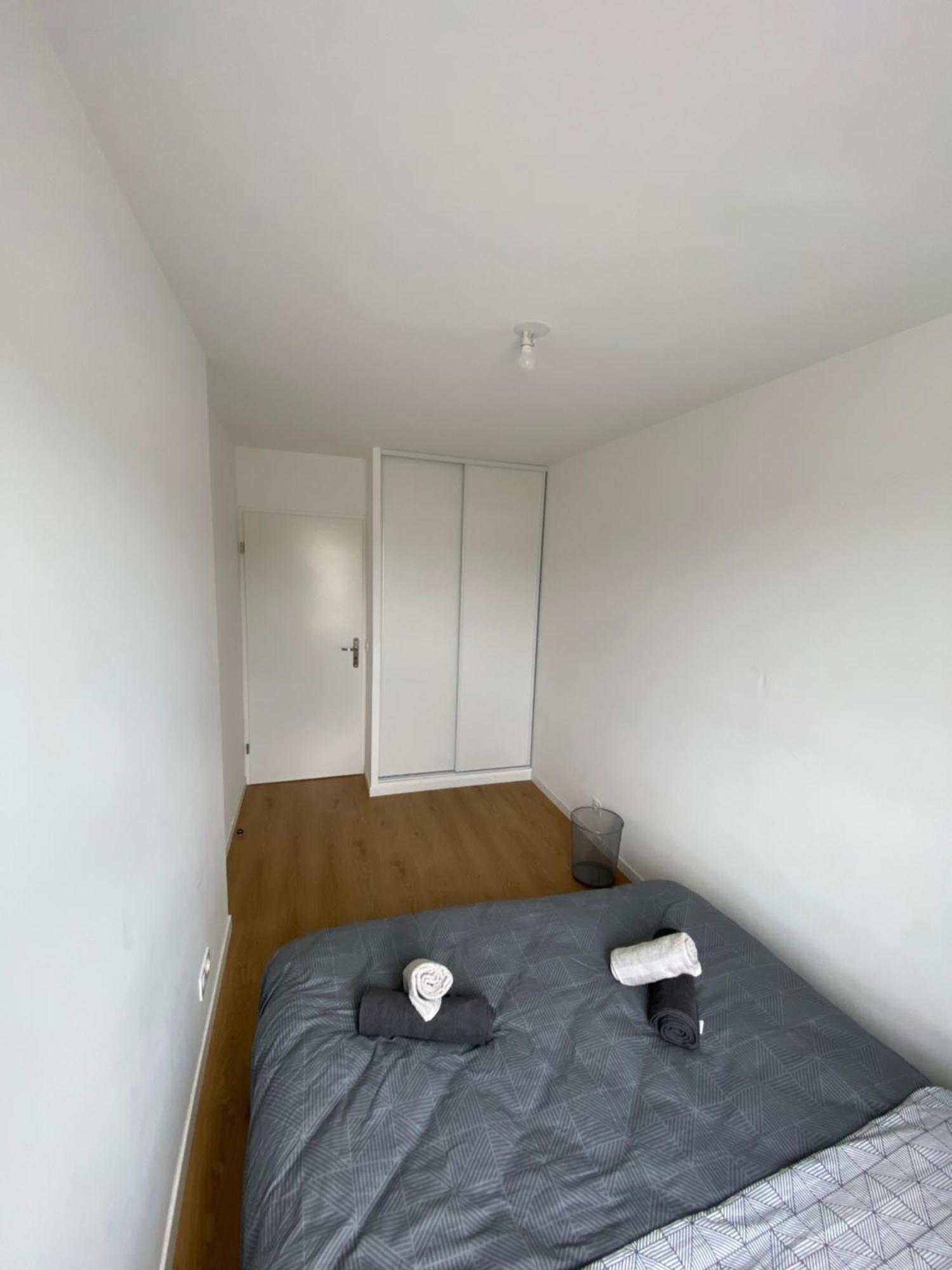 Charme Citadin Apartman Villemomble Kültér fotó