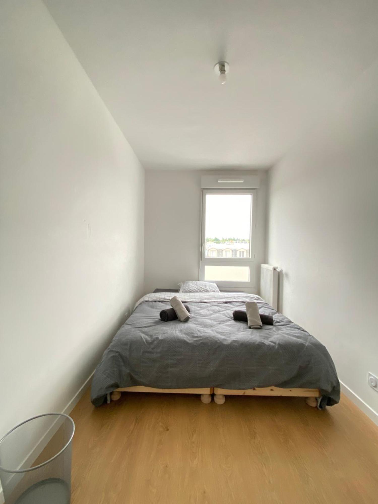 Charme Citadin Apartman Villemomble Kültér fotó